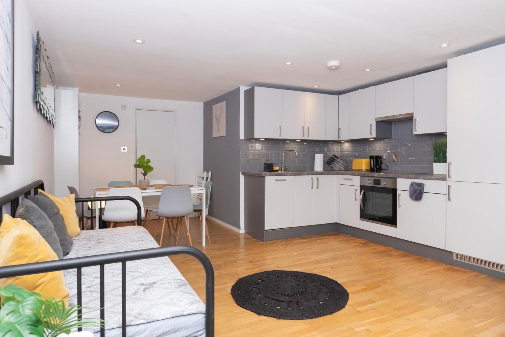 Cosy Ground Floor Apartment London Exterior photo